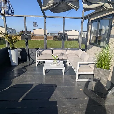 Neues Meerzeit Aan Zee Nr 76 Am Weltnaturerbe Wattenmeer Mit Eingezaeunten Garten Grosse Terrasse Ausstattung Apartment *