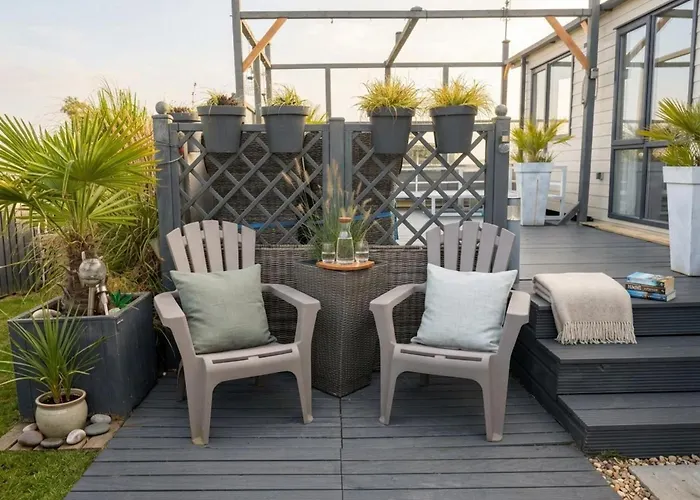 شقة Neues Chalet Nr 76 Am Weltkulturerbe Wattenmeer Tierfrei Mit Eingezaeunten Garten Grosse Terrasse Top Ausstattung