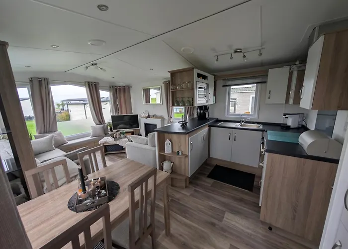 شقة Neues Chalet Nr 76 Am Weltkulturerbe Wattenmeer Tierfrei Mit Eingezaeunten Garten Grosse Terrasse Top Ausstattung Westerland